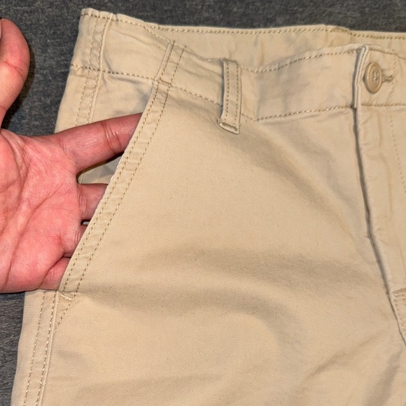 GAP- NWT Boys Khaki Shorts size 12 - Picture 5 of 14
